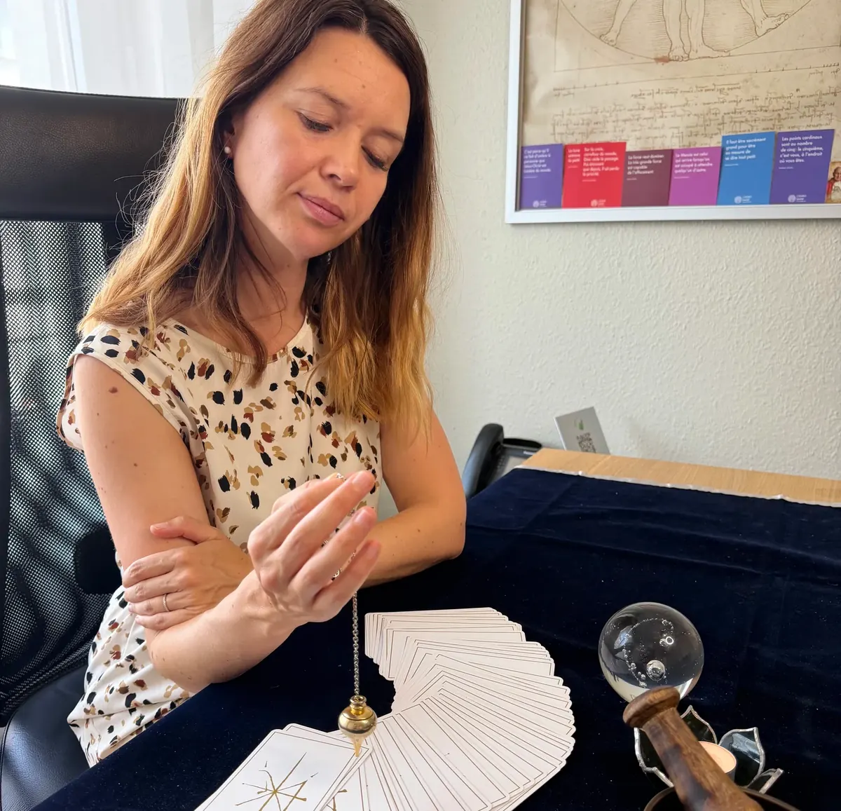 Zoé lors d’une consultation d’astrologie et de coaching intuitif